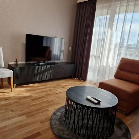 Sensation 2 Apartment *