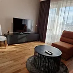 Sensation 2 아파트 *