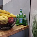 아파트 Sensation 2 산콘스탄틴앤헬레나