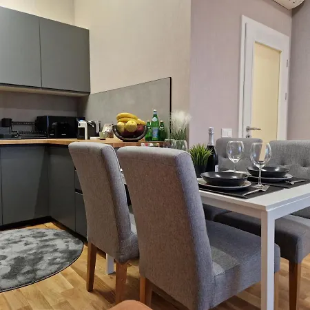 Apartament Sensation 2 *